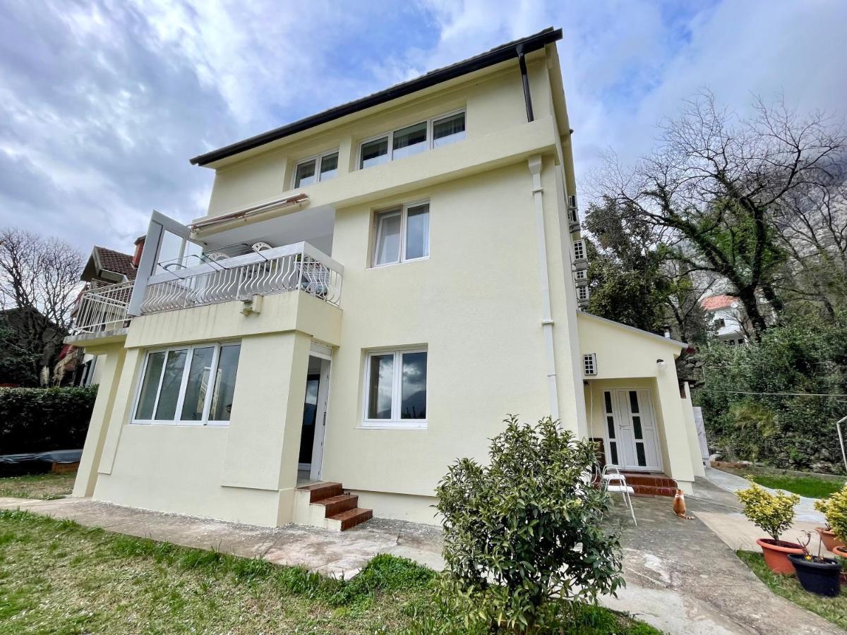 Apartments Lav Kotor Exterior photo